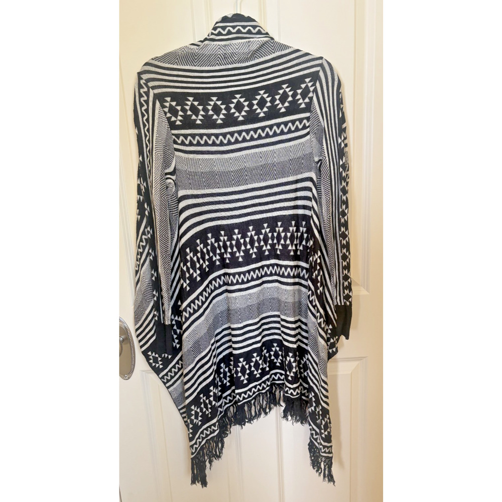 Maddison Black & Gray Sweater Aztec Cardigan Hooded Tassels Small Knit Jacket - Picture 3 of 3